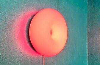 The Ikea Varmblixt Good Lamp Fills a Donut Gap in My Life