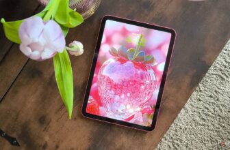 I made my iPad lock display screen a 3D murals