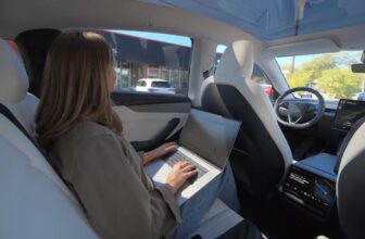 Tesla is rolling out its Robotaxi service to Dallas and Houston