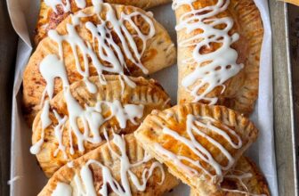 Baked Pumpkin Hand Pies – Simple Fall Dessert
