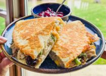 Thanksgiving Quesadilla – Barefeet within the Kitchen